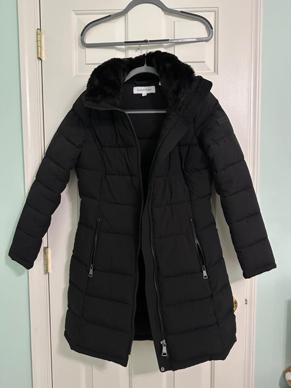 Calvin Klein Black Quilted Hooded Puffer Jacket with Faux Fur Trim